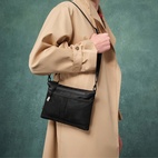 Crossbody Lightweight Svart
