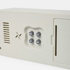 Digitalt vækkeur i beige