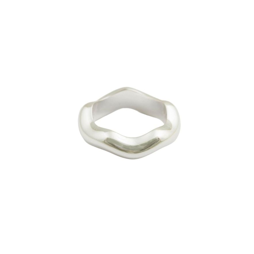 Ring Bolded Wavy Silver 18 mm